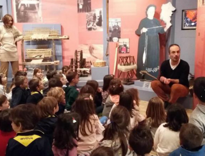 "Μ’ αστέρια στον ποδόγυρο"