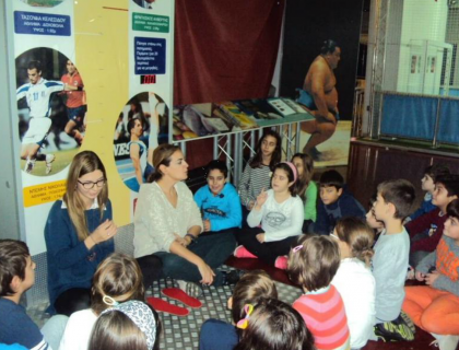 Η Δ τάξη μαθαίνει  "Δράση και Διάδραση"