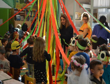 Πιστοί στις παραδόσεις μας... τσικνήσαμε!!!