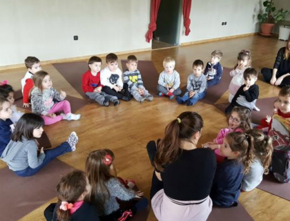 Yoga και Διασκέδαση - Προ-προνήπια