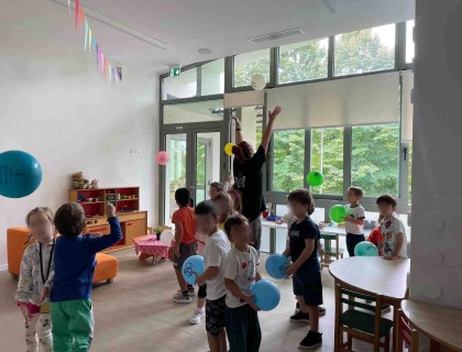 «Με γέλιο και χαρά… Η περιπέτεια στα προνήπια ξεκινά!»