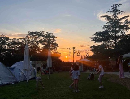 Το πολυαναμενόμενο sleepover