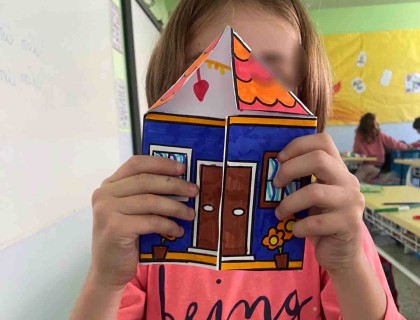 Παγκόσμια Ημέρα Ηλικιωμένων: Μια σφιχτή αγκαλιά