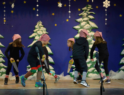 Μια «μαγική» χριστουγεννιάτικη θεατρική παράσταση