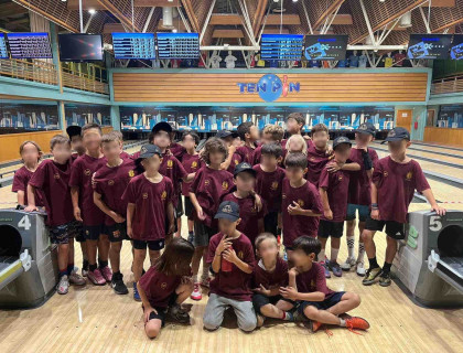 Με βουτιές και bowling