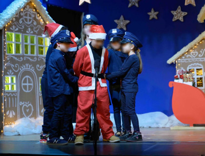 «Ο Αϊ Βασίλης και οι 83 αρουραίοι»