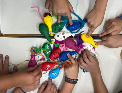 Η περιπέτεια στο English Summer Camp συνεχίζεται γεμάτη δράση και δημιουργία!