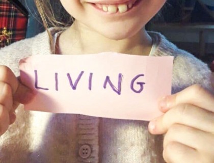 We are here, too! Wir sind auch hier