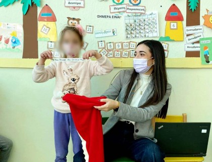 Όταν τα νηπιάκια μας έστειλαν γράμμα στον Άι Βασίλη και στα Αγγλικά!