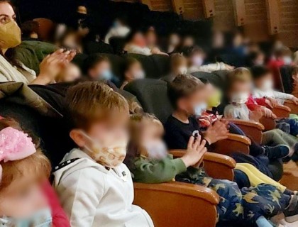 Τα μικρά μας «Πρότυπα 2-4» πάνε θέατρο!