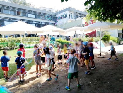 Τα νηπιάκια της 10μηνης και 11μηνης φοίτησης κάνουν πάρτι!