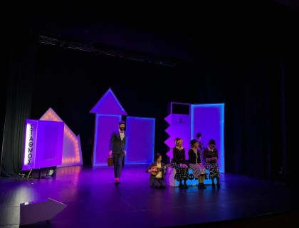 Τα νηπιάκια μας πηγαίνουν στο θέατρο ΑΥΛΑΙΑ και συναντούν τον Γαργαληστή!