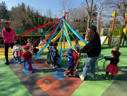 Τα πιο μικρά μας ανοίγουν τα φτερά τους!