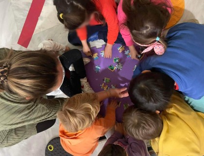 Τα προνηπιάκια μας επισκέπτονται το Παιδικό Μουσείο Θεσσαλονίκης και συναντούν…μπλε ήρωες!