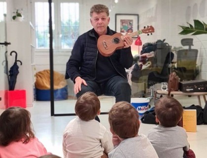 Επίσκεψη στο βιβλιοπωλείο