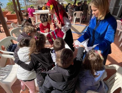 Τα νηπιάκια μας γνωρίζουν τον Μικρασιατικό πολιτισμό!