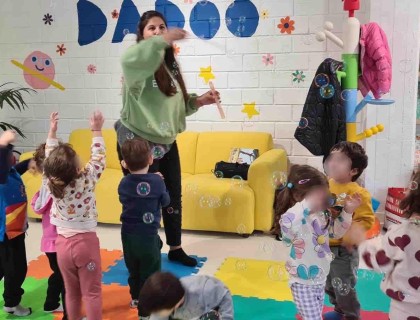 Ύμνος στην αξία της φιλίας