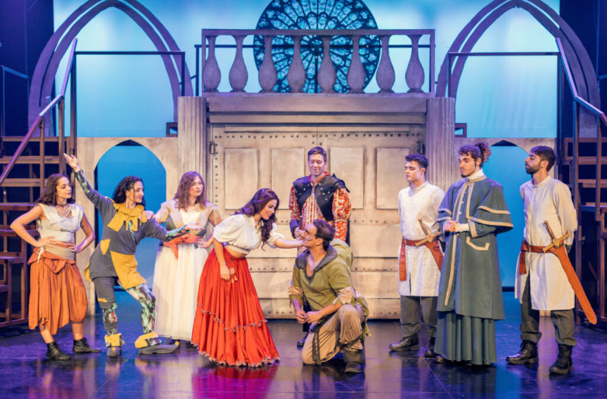 «Η Παναγία των Παρισίων»