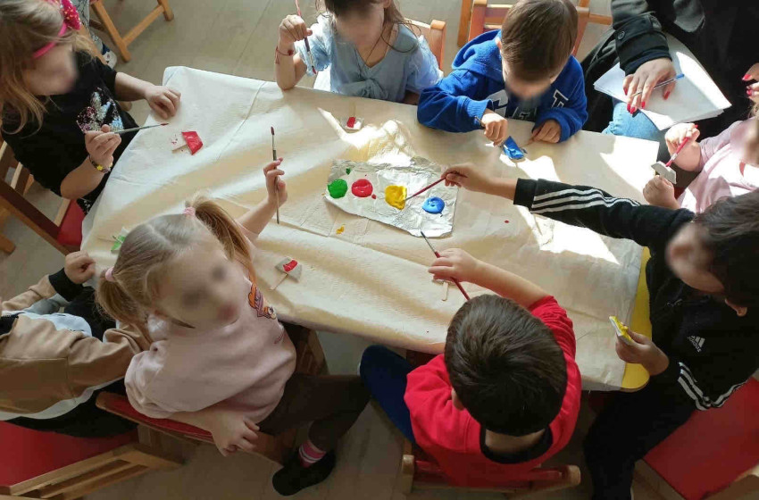 Χρώματα και παιδικές φωνές «πλημμύρισαν» το Σχολείο μας και το Πάσχα