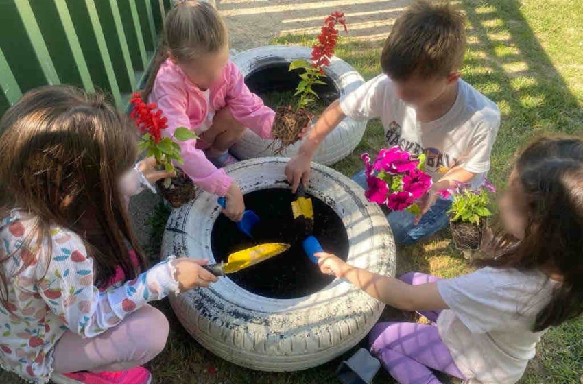 Φρέσκα λαχανικά και μοσχοβολιστά λουλουδάκια