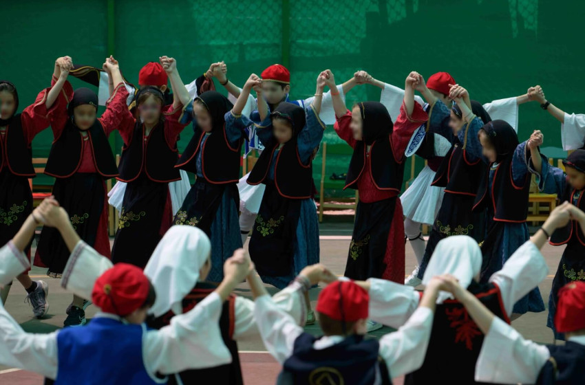 Ο γύρος της Ελλάδας με… τους Παραδοσιακούς χορούς