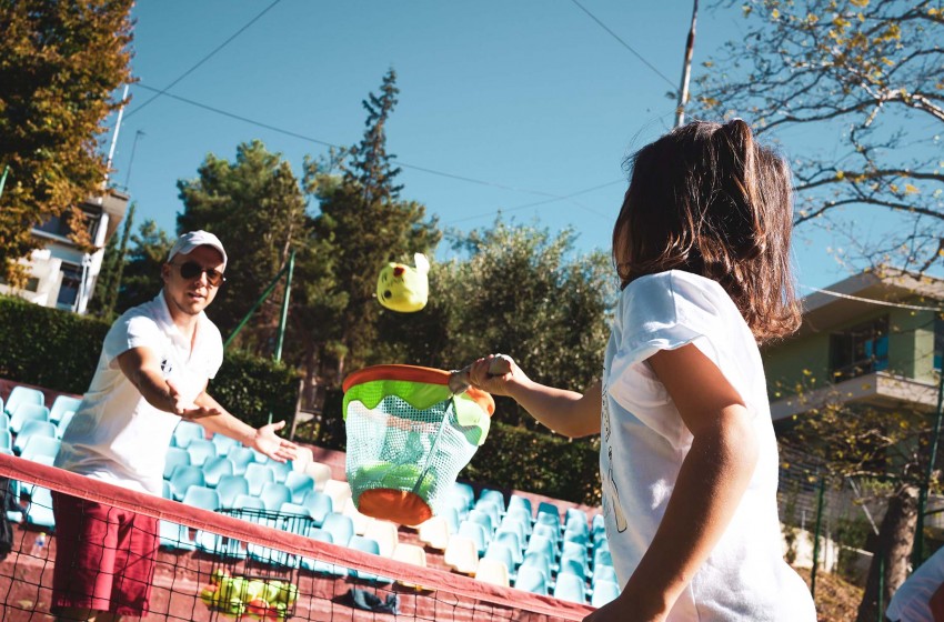 Ακαδημία Τένις: Η ανυπομονησία του Λάκη του «μπαλάκη»!