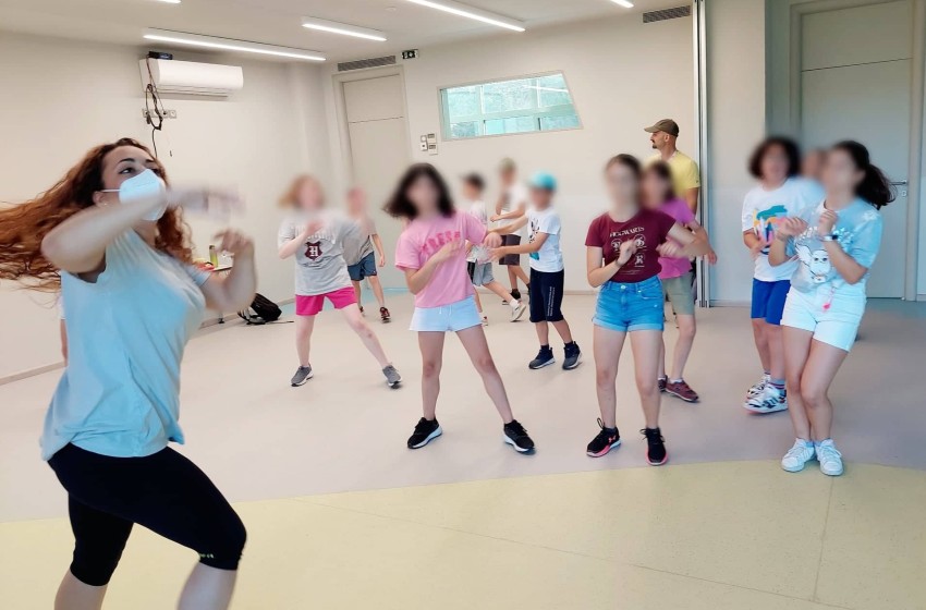 2η μέρα English Summer Camp και το ζούμε με χορό!