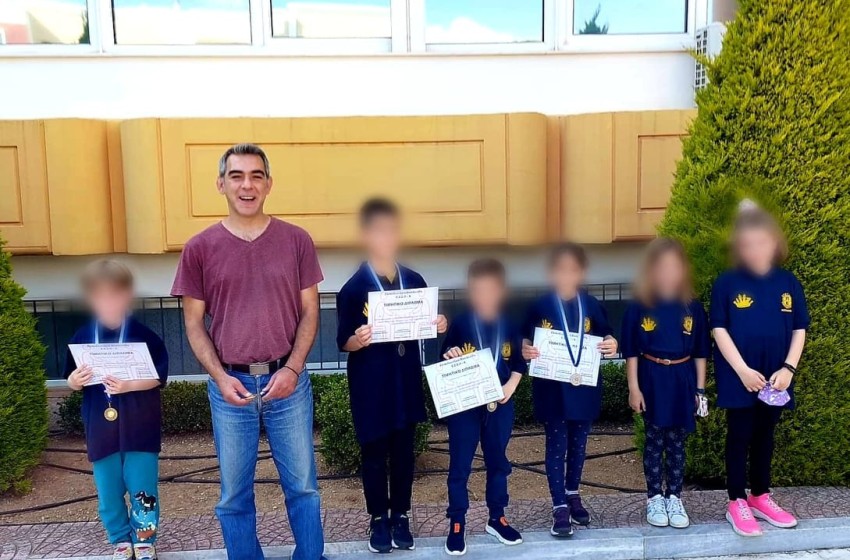 Πρόσω ολοταχώς για τον τελικό!