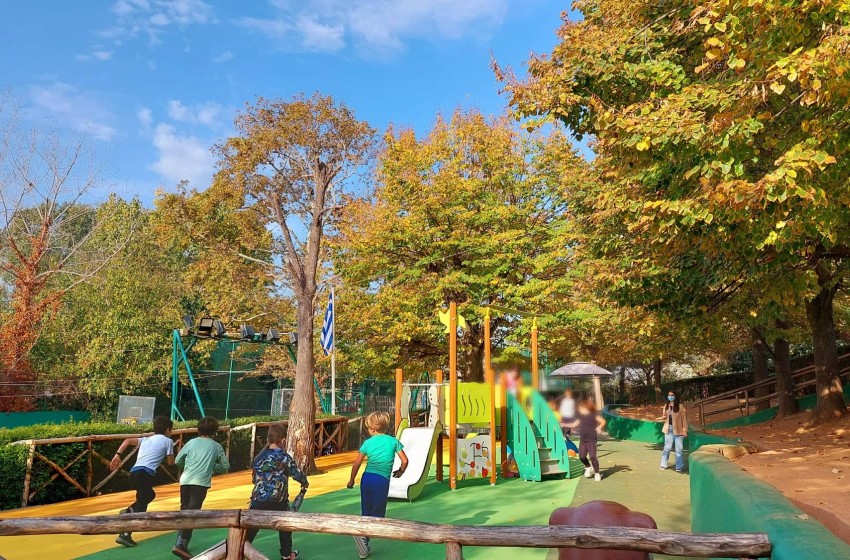 Περνώντας δημιουργικό χρόνο στο Σχολείο μας!