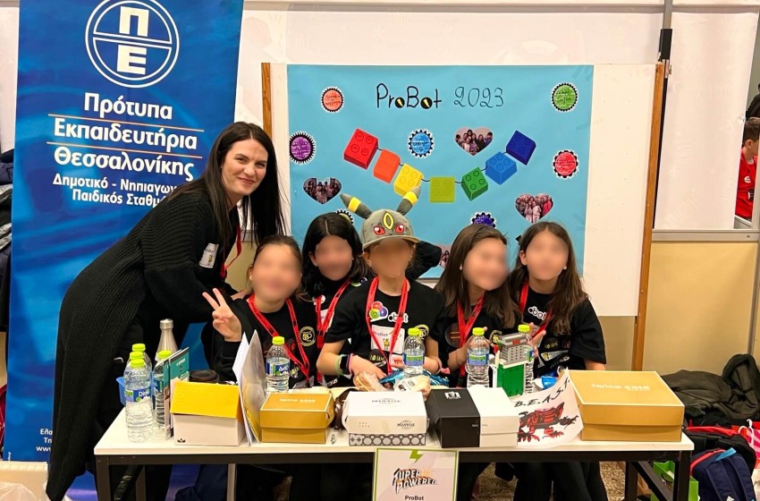 Tρίτοι στο Robot Game στον Διαγωνισμό Ρομποτικής FLL ανάμεσα σε 51 ομάδες δημοτικών, γυμνασίων, λυκείων και κέντρων πληροφορικής της Kεντρικής Μακεδονίας!