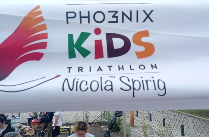 Με επιτυχίες για τα παιδιά μας ολοκληρώθηκε η αθλητική γιορτή "kids triathlon" στην παραλία της Θεσσαλονίκης.