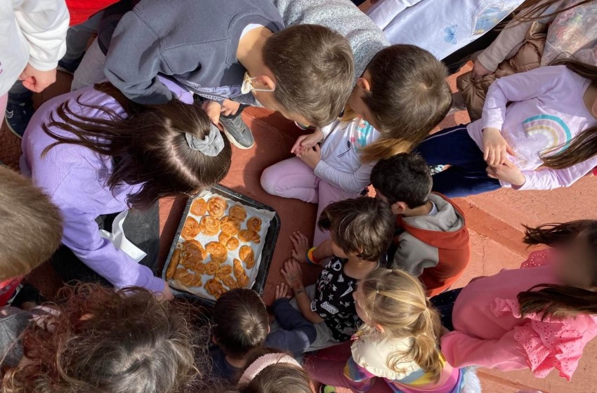 Περνάμε καλά στο Σχολείο μας και στις πασχαλινές διακοπές!